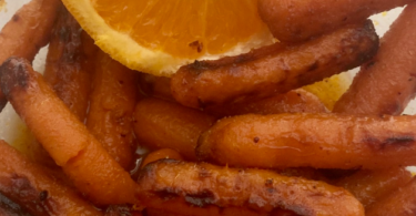 buzzsitemr Air Fryer Sweet and Spicy Roasted Carrots