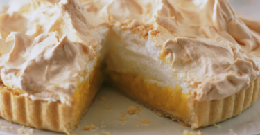 buzzsitemr-HOMEMADE-LEMON-MERINGUE