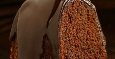 buzzsitemr-Chocolate-Brownie-Cake.
