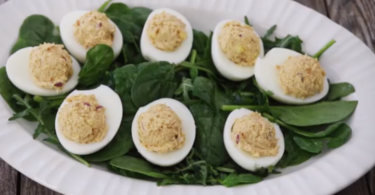 buzzsitemr-Tuna-stuffed-deviled-eggs.