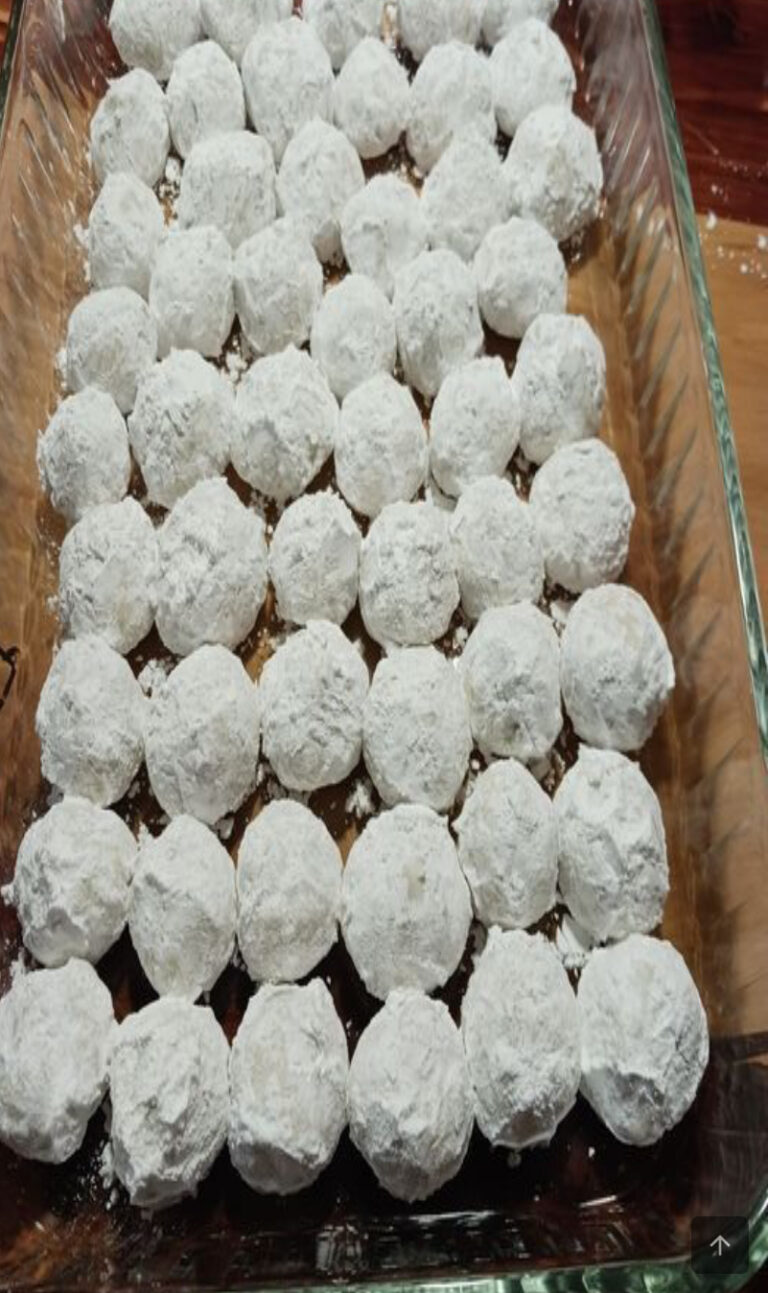 Buttery Pecan Snowball Cookies