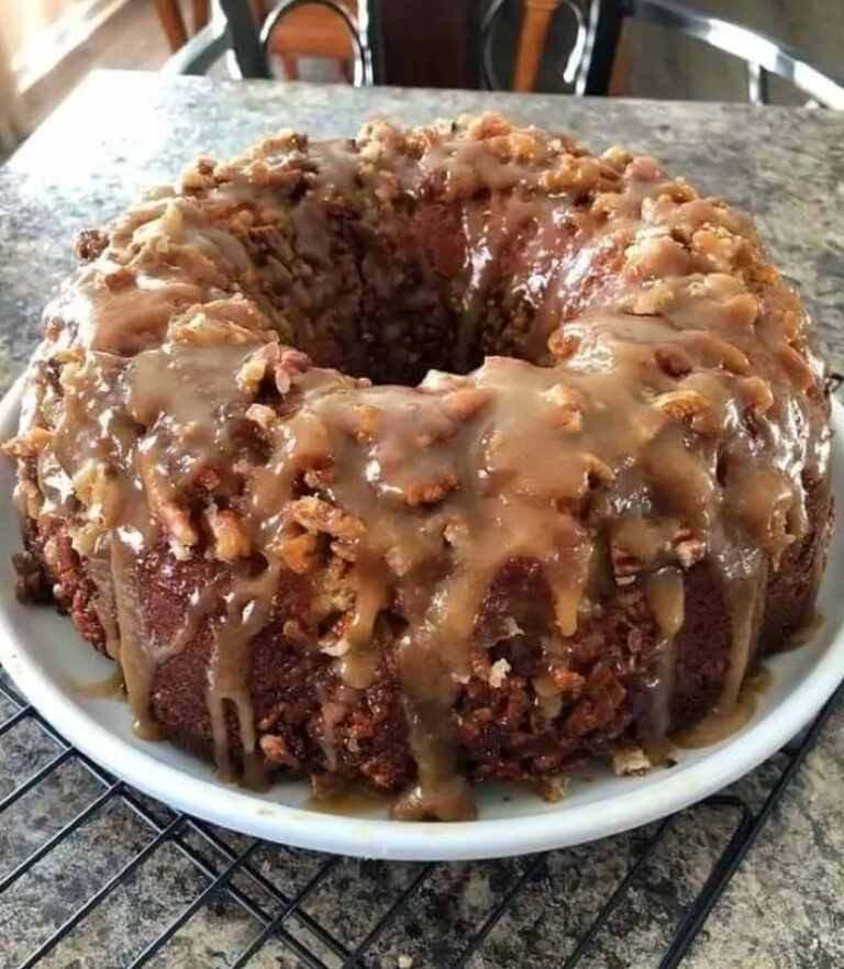 PECAN UPSIDE DOWN CAKE