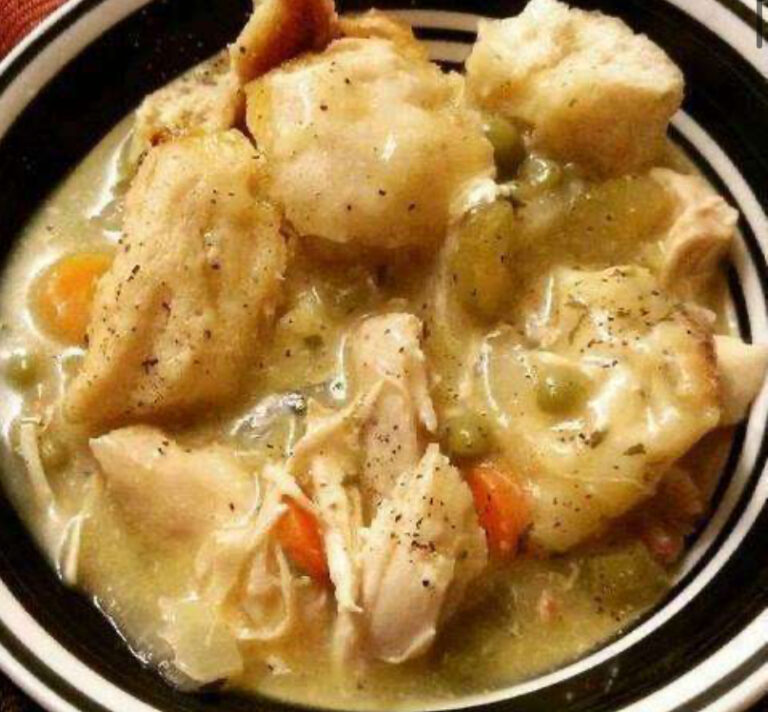 Crockpot Chicken and Dumplings