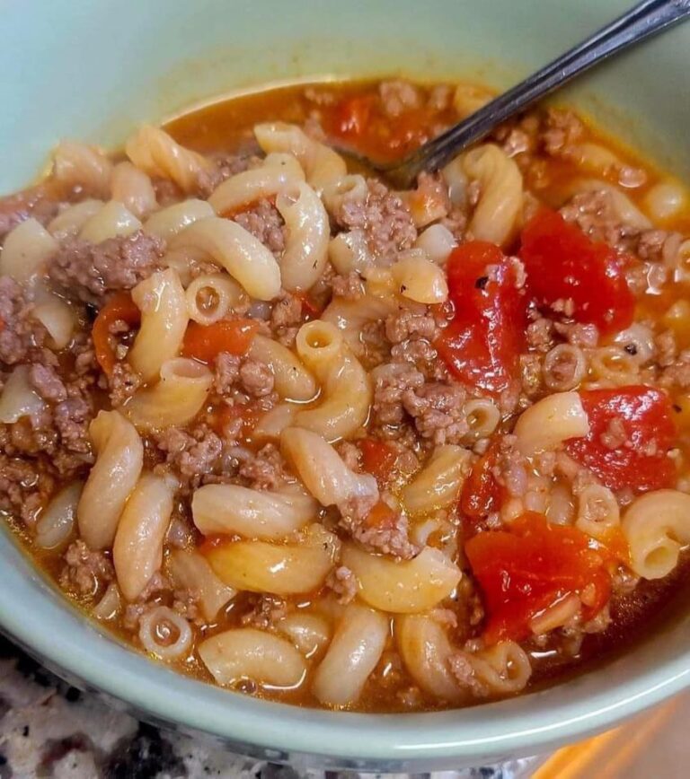 OLD CLASSIC FASHIONED GOULASH